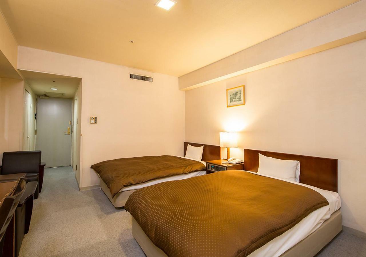 Komoro Grand Castle Hotel Bagian luar foto